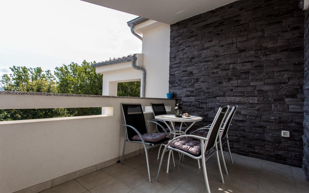 Apartments Matea Baska  Ngoại thất bức ảnh