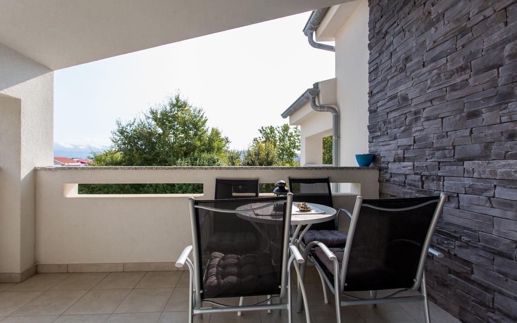 Apartments Matea Baska  Ngoại thất bức ảnh