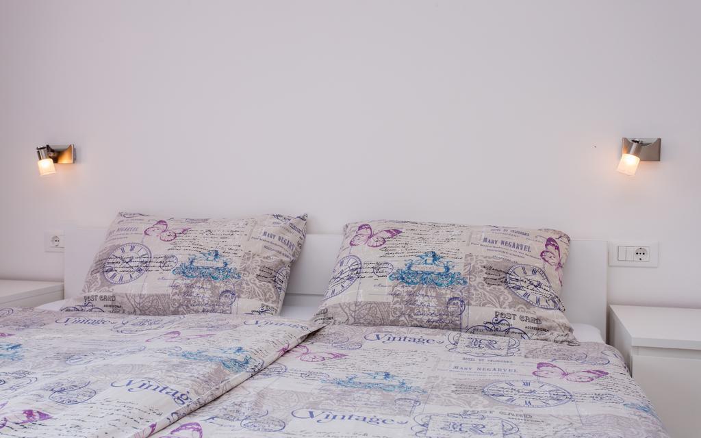 Apartments Matea Baska  Ngoại thất bức ảnh
